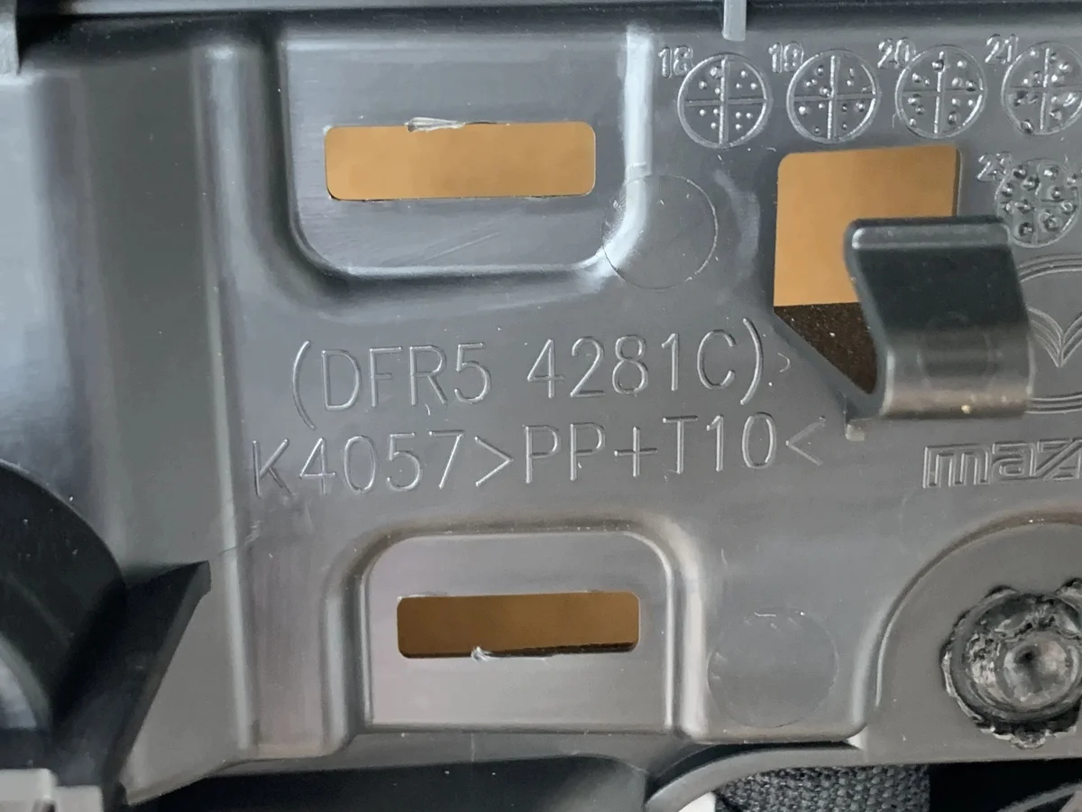 Mazda CX-30 dörrpanel höger fram image 4