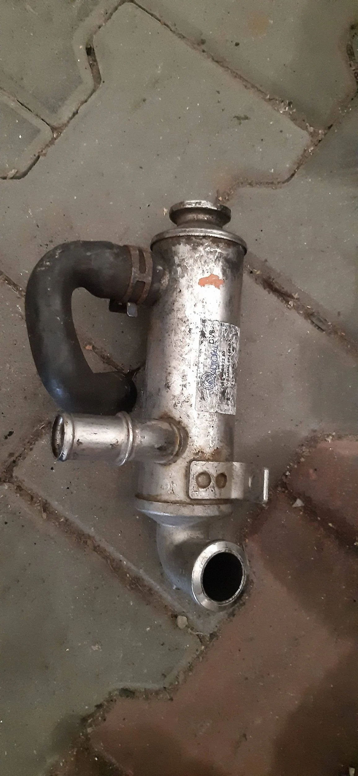 EGR-jäähdytin Peugeot Partner VP1U3H9P445BA