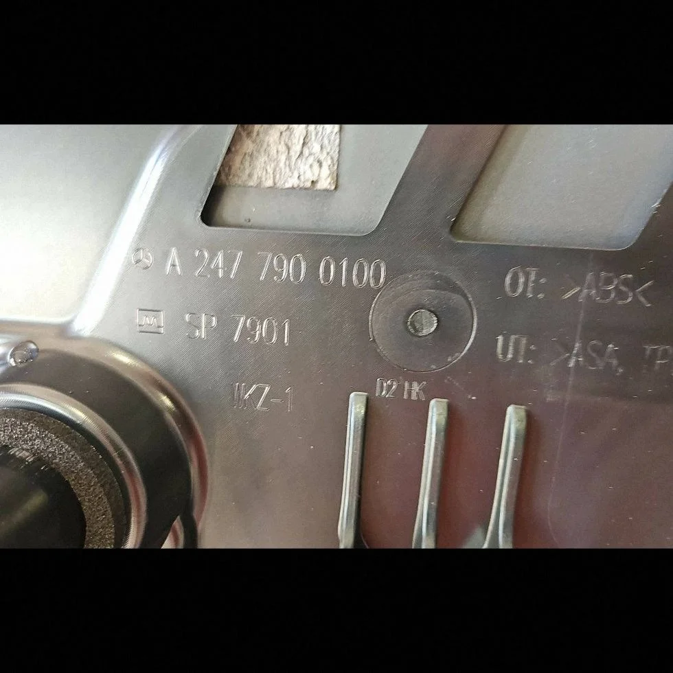 Spoiler bagagliaio Mercedes-Benz EQA A2477900100