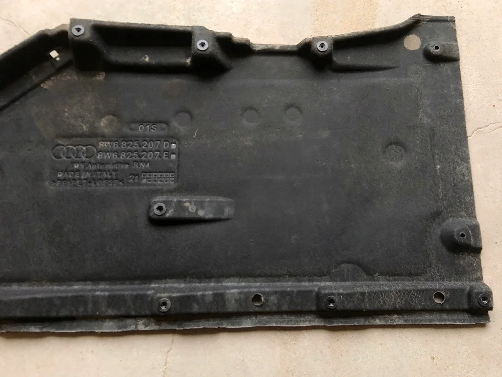 Audi A4 B9 LIFT Unterbodenschutz Links image 5