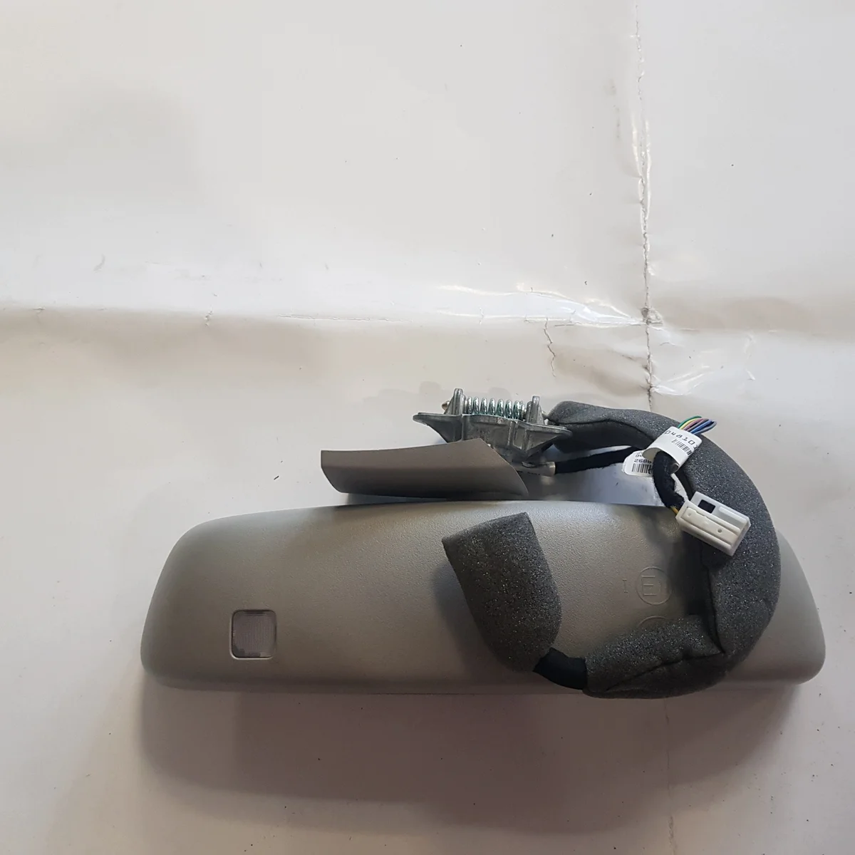 Mercedes C 204 E 207 212 Spiegel A2048101217 image 3