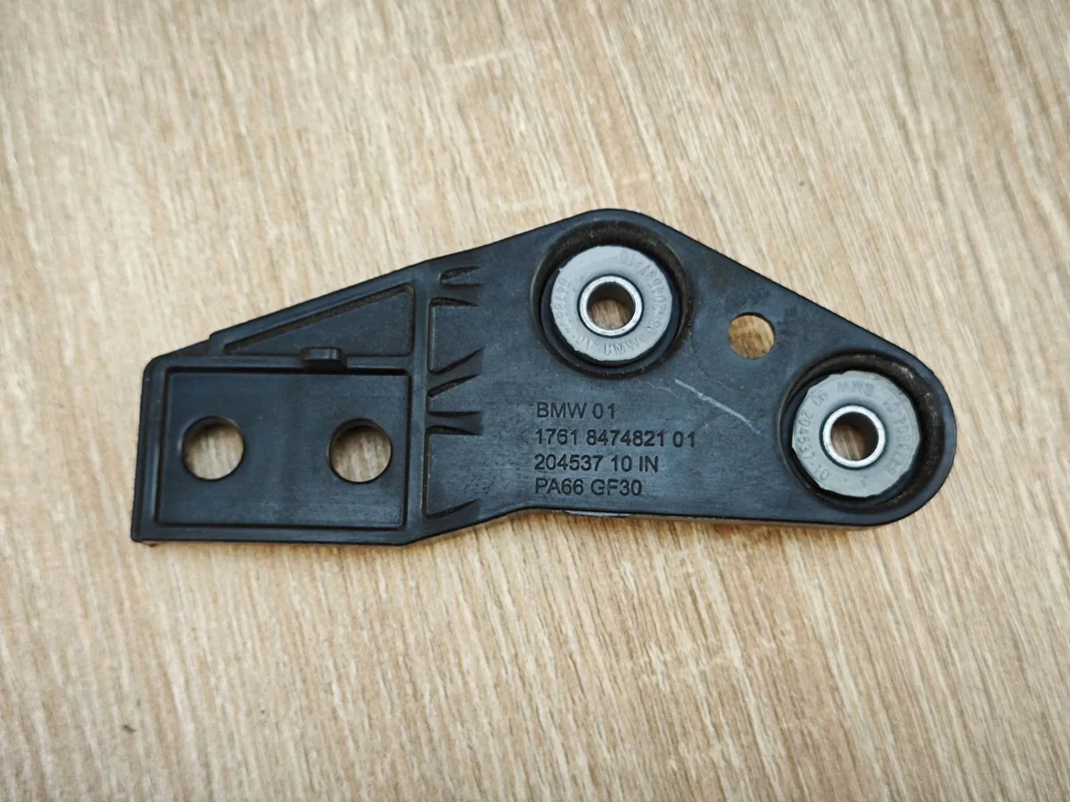 Soporte Bomba Agua BMW 3.0D G01 G02 G06 G05 G07