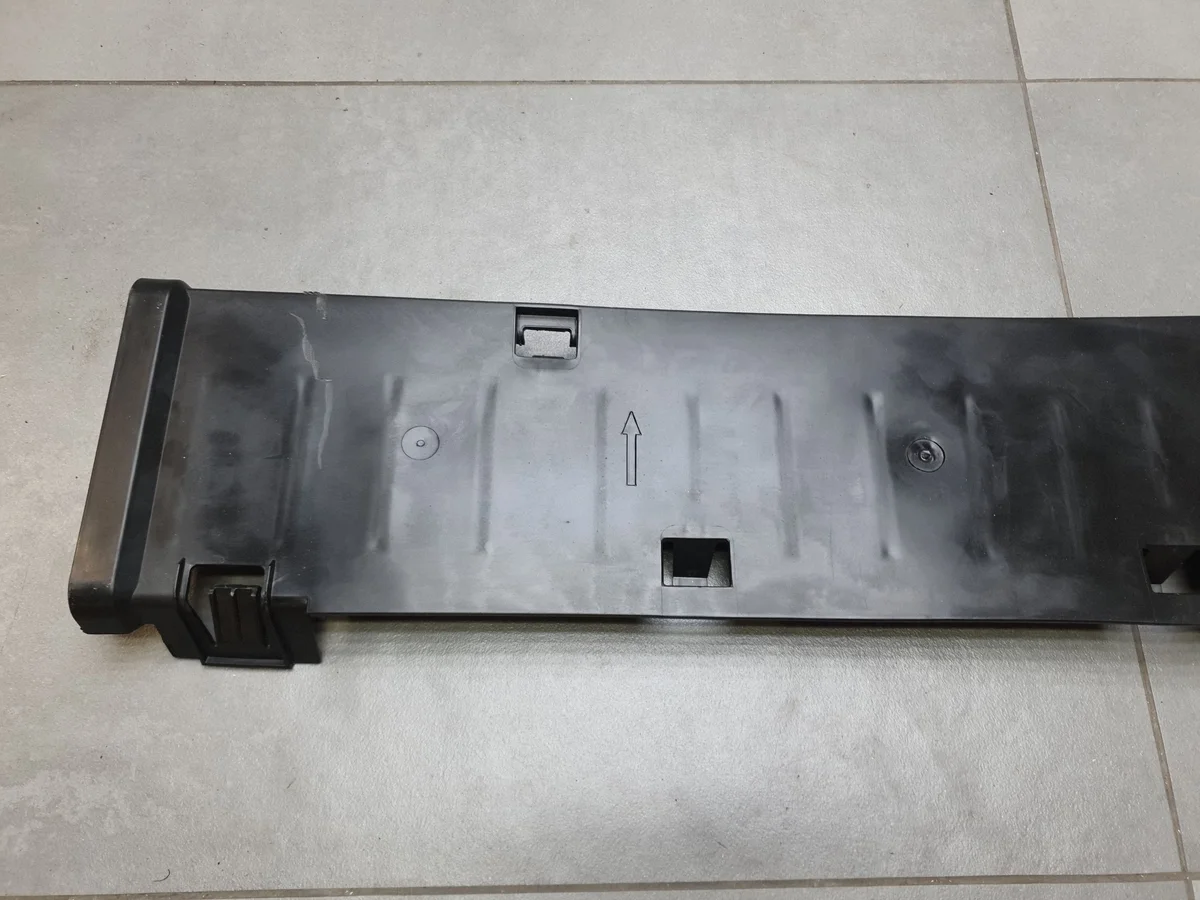 Audi A3 8Y Achsabdeckung hinten 5WA501715B image 4