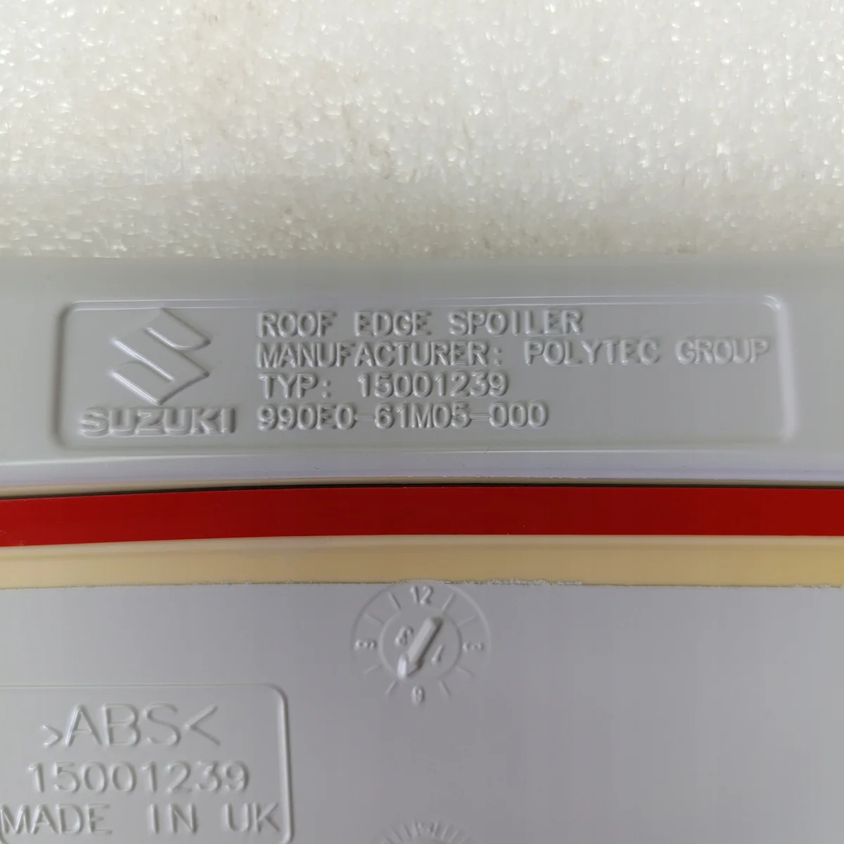 Suzuki SX4 S-Cross Spoiler Dak 990E0-61M05-000 image 3