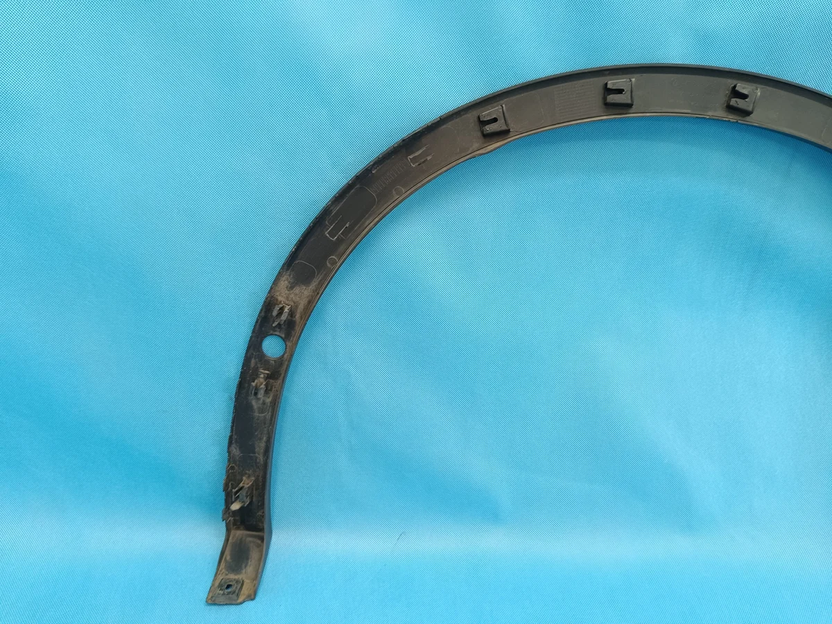 VW Tiguan 3 Radlaufleiste rechts vorne 571853718 image 5