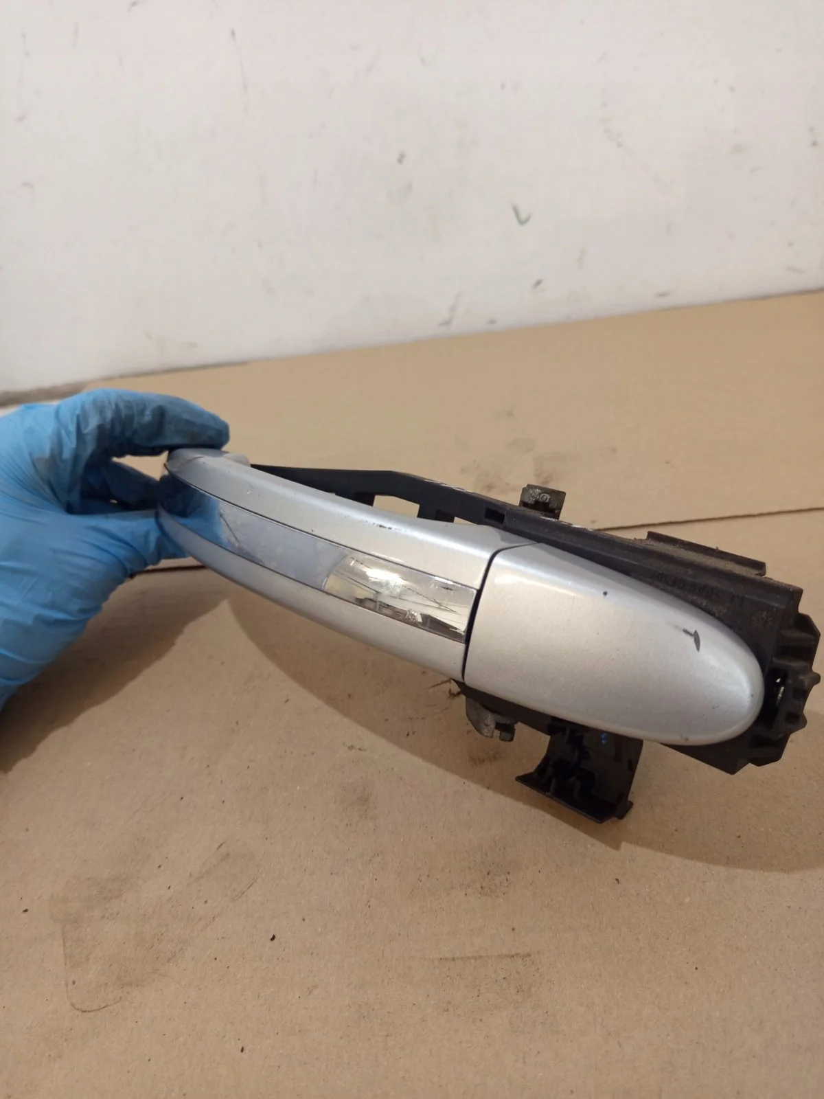 Griff Tür Links Hinten Ford Galaxy MK2 Gebraucht image 3
