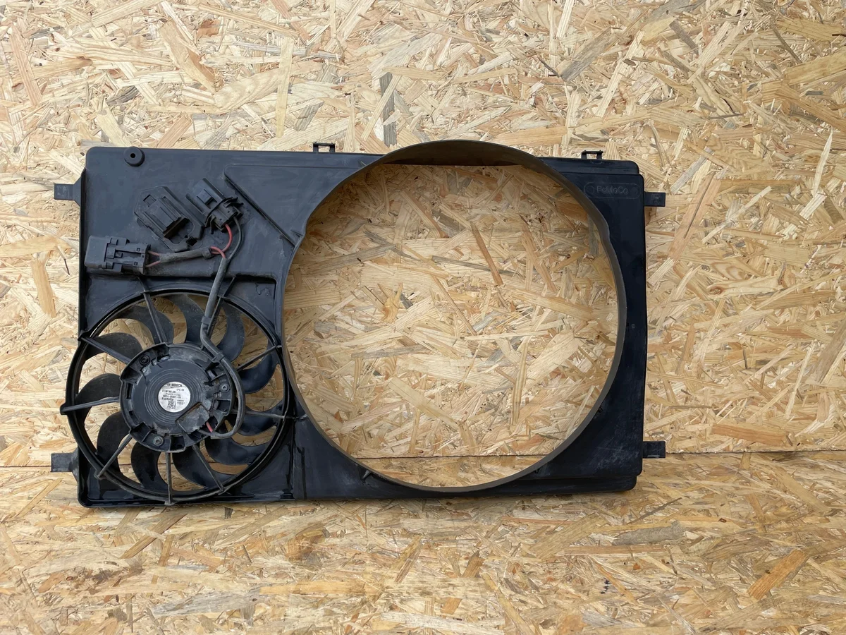 Ventilador Ford Transit MK8 BK31-8C607-DA Usado image 4