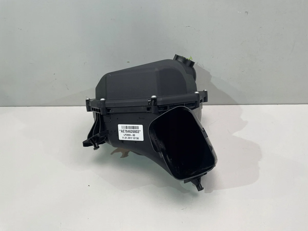 Obudowa filtra powietrza BMW 4 F32 7847491