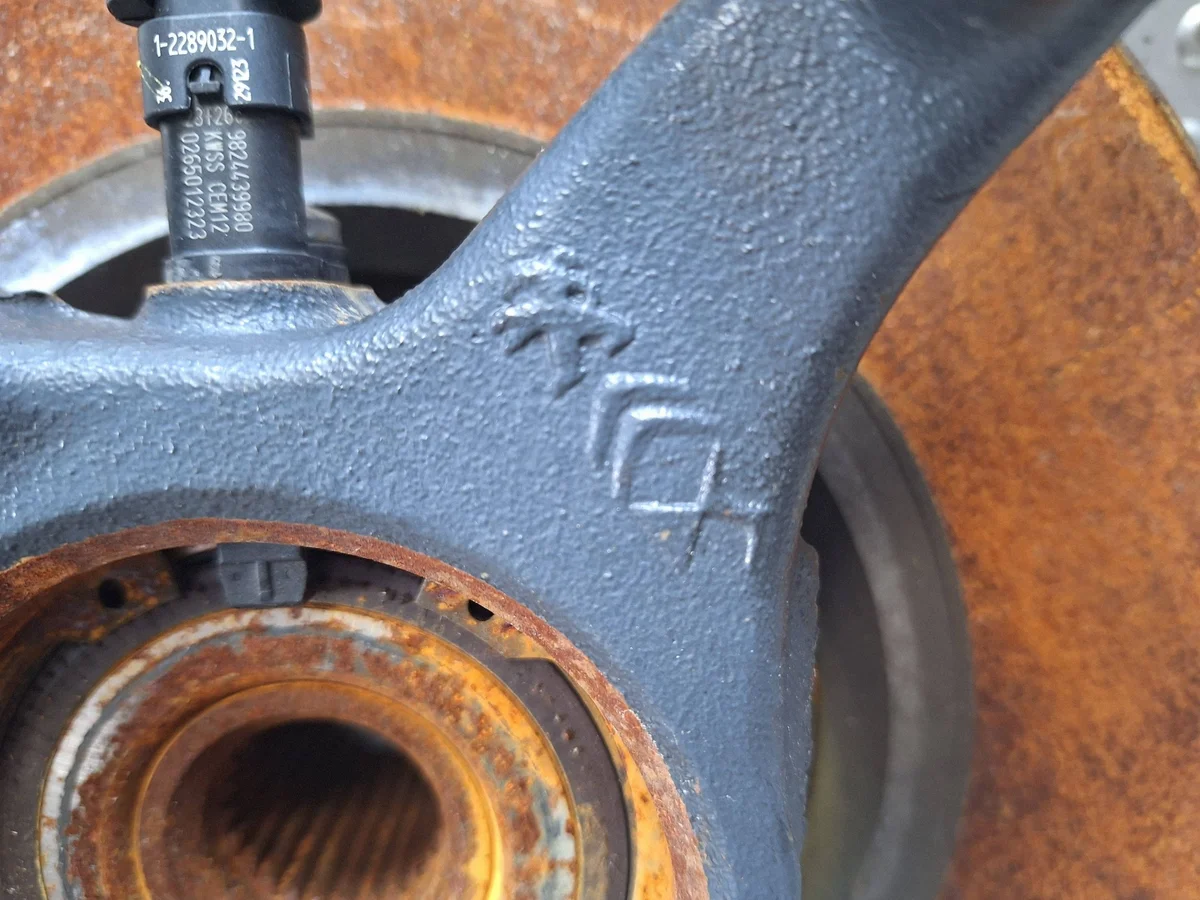 Jeep Avenger S27724294 Pivot Droit Avant image 4