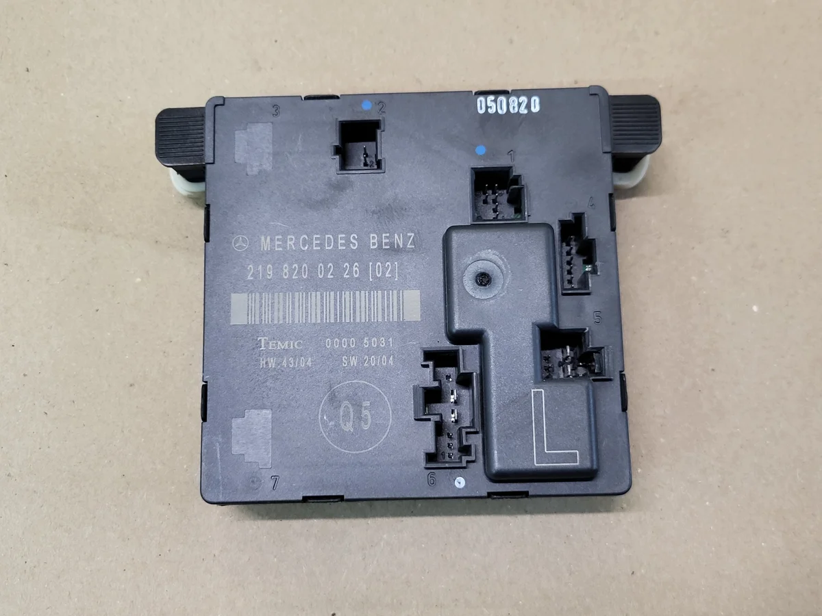 Módulo Puerta Trasera Izquierda Mercedes CLS W219