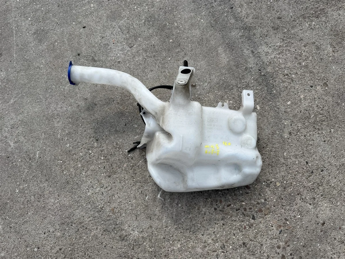 Reservoir ruitensproei + pomp Ford Mondeo MK5