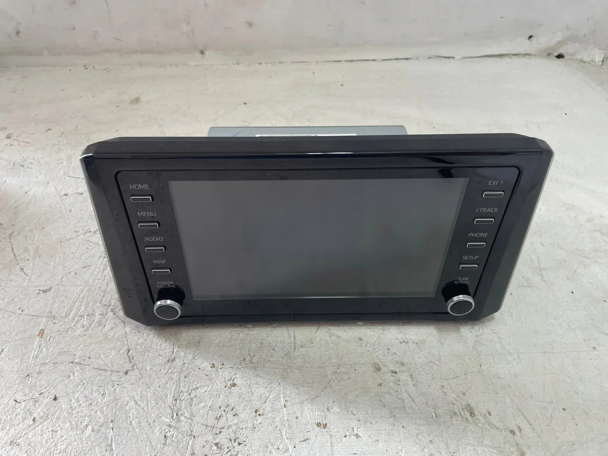 Radio Suzuki Swace 2020 86140-02F70