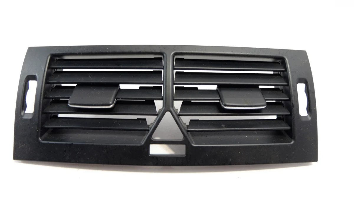 Grille de ventilation Mercedes W169 occasion image 4