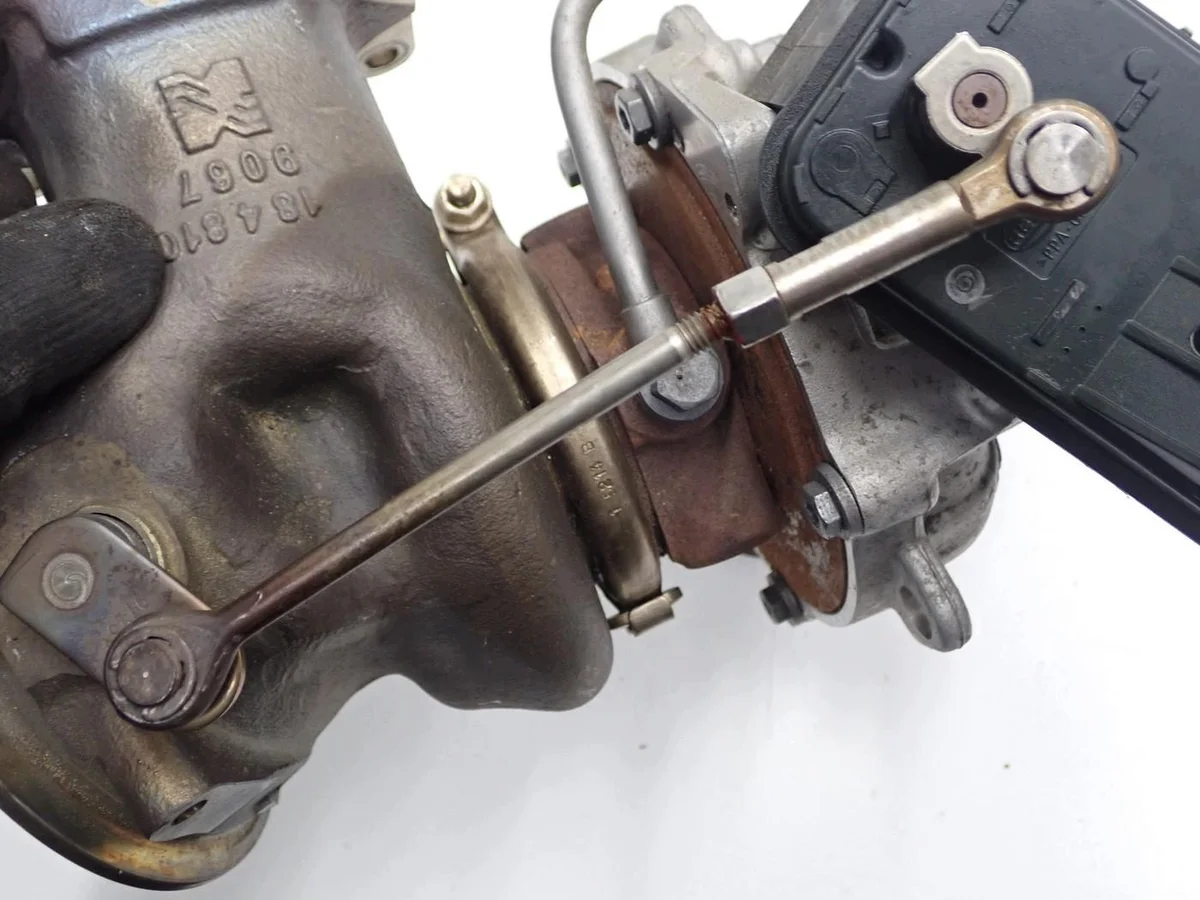 Turbo H4P3-6K682-GC Range Rover Velar L560 image 8