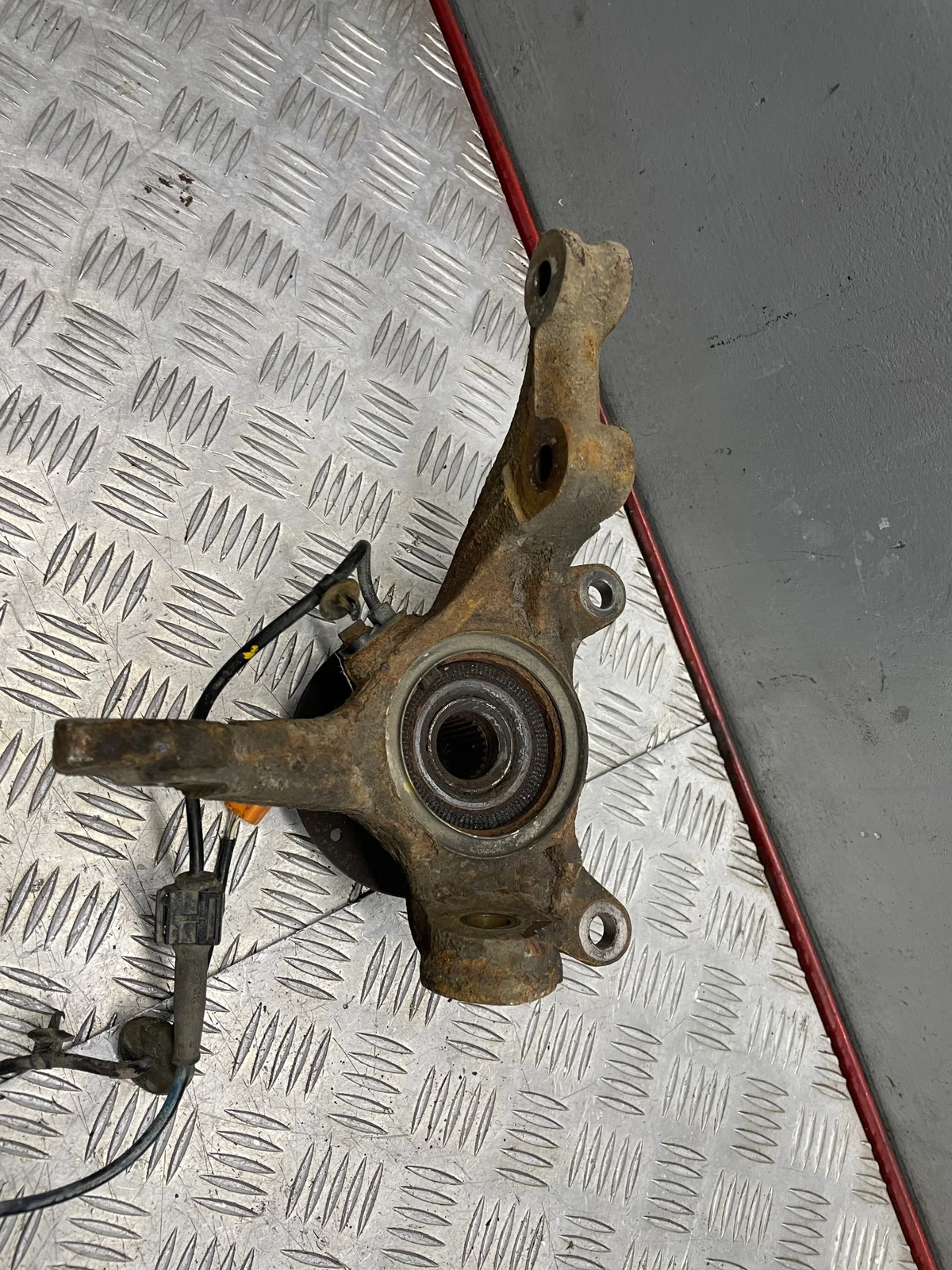 Achsschenkel Vorne Links ABS Honda Jazz II 1,3i 02-08 image 4