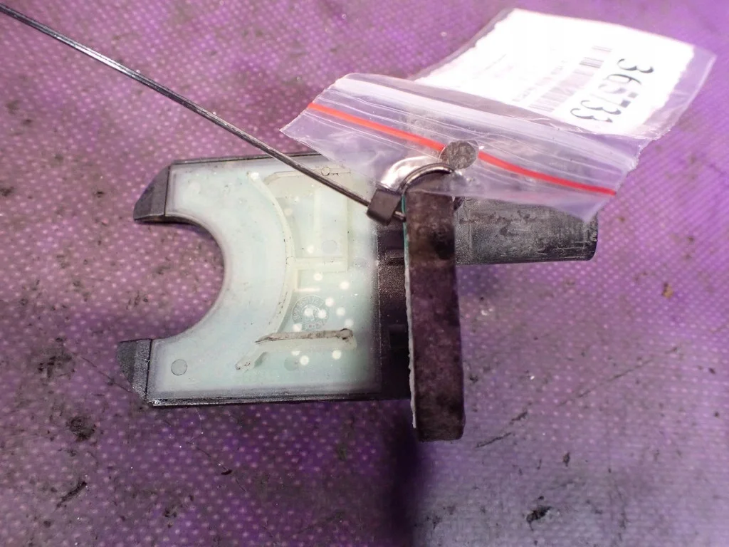Seat Ibiza III 6L Lenkwinkelsensor 6Q0423445 image 3