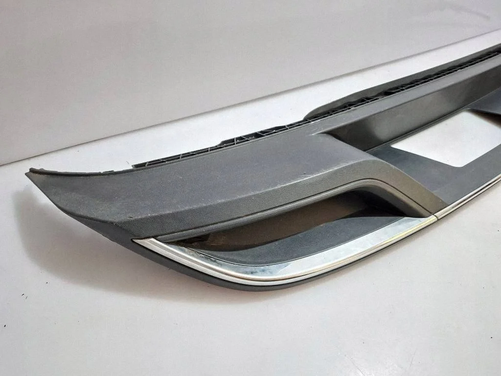 VW Golf VII 2018 Spoiler Achterbumper Chroom image 3