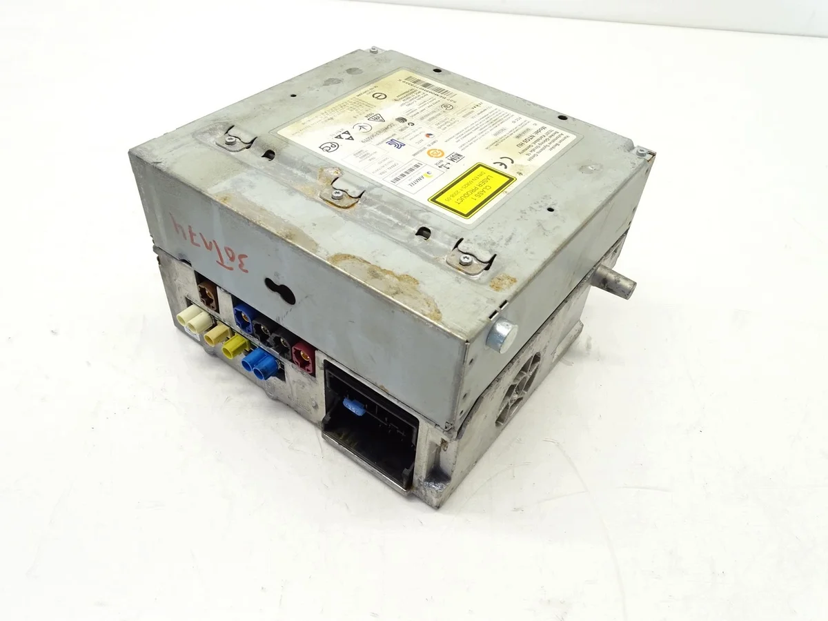 Radio Navigointi Mercedes C W205 CARSTOM23 image 3