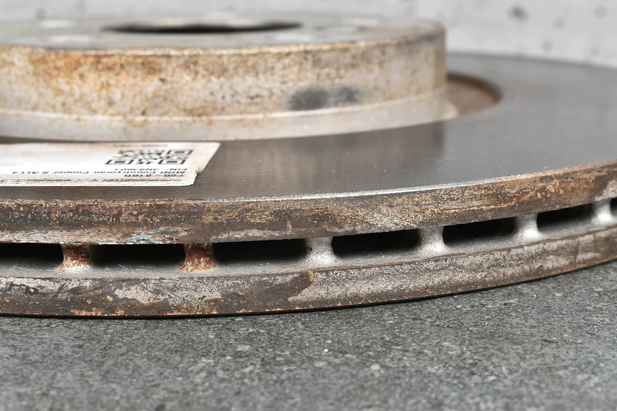 BMW F40 F45 F48 F39 Bremsen Scheiben image 10