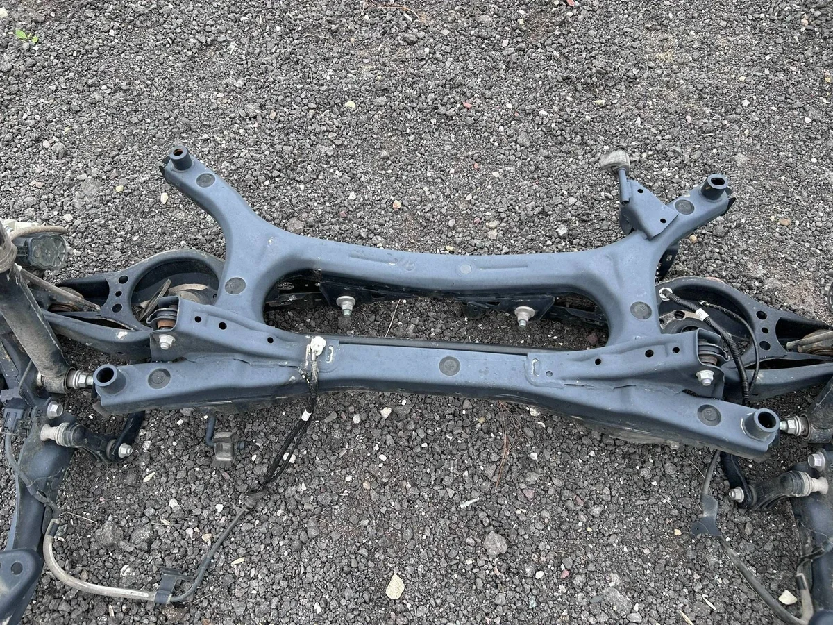 Suspensión Trasera Toyota C-HR II OYT32808 image 4
