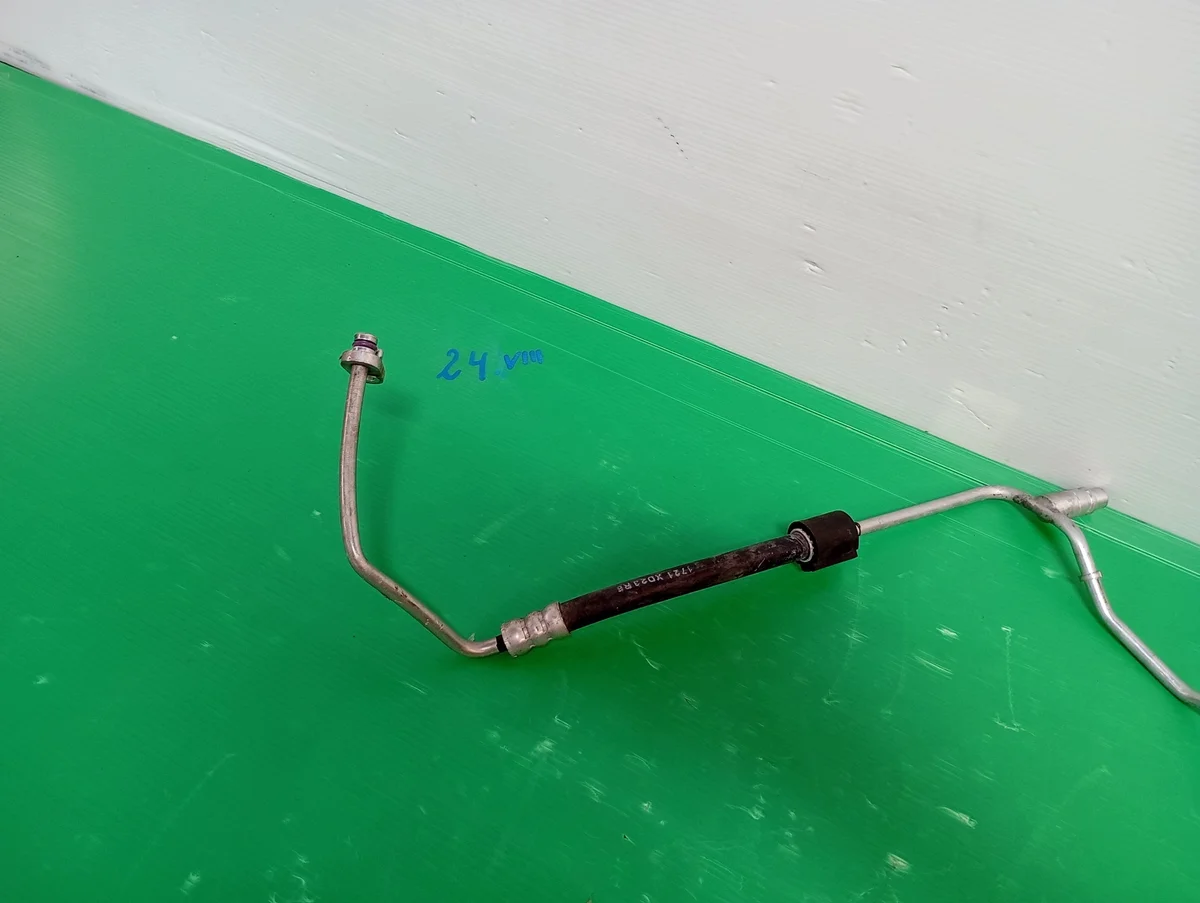 VW Passat B8 AC Hose 5Q0816741B image 4