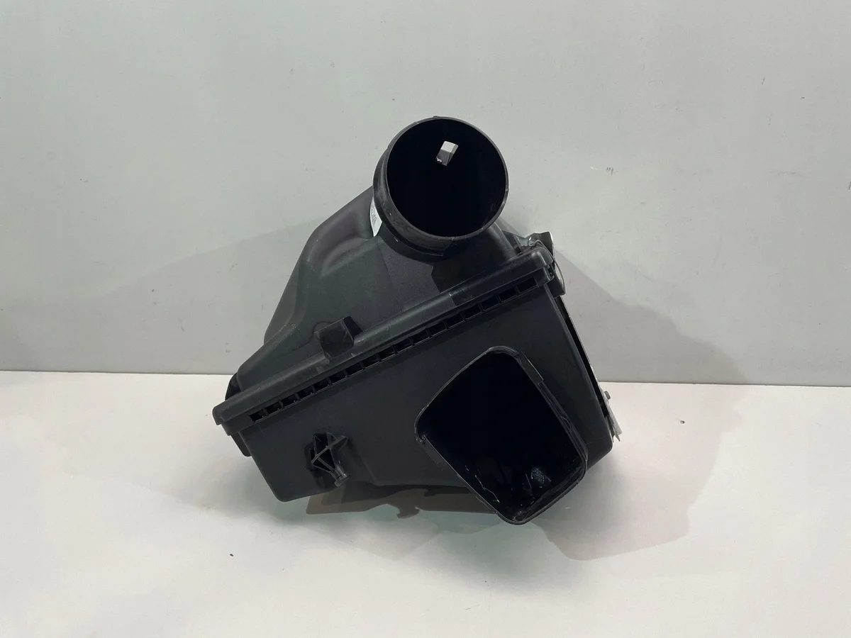 Carcaça Filtro Ar BMW 1 F20 F21 8601678