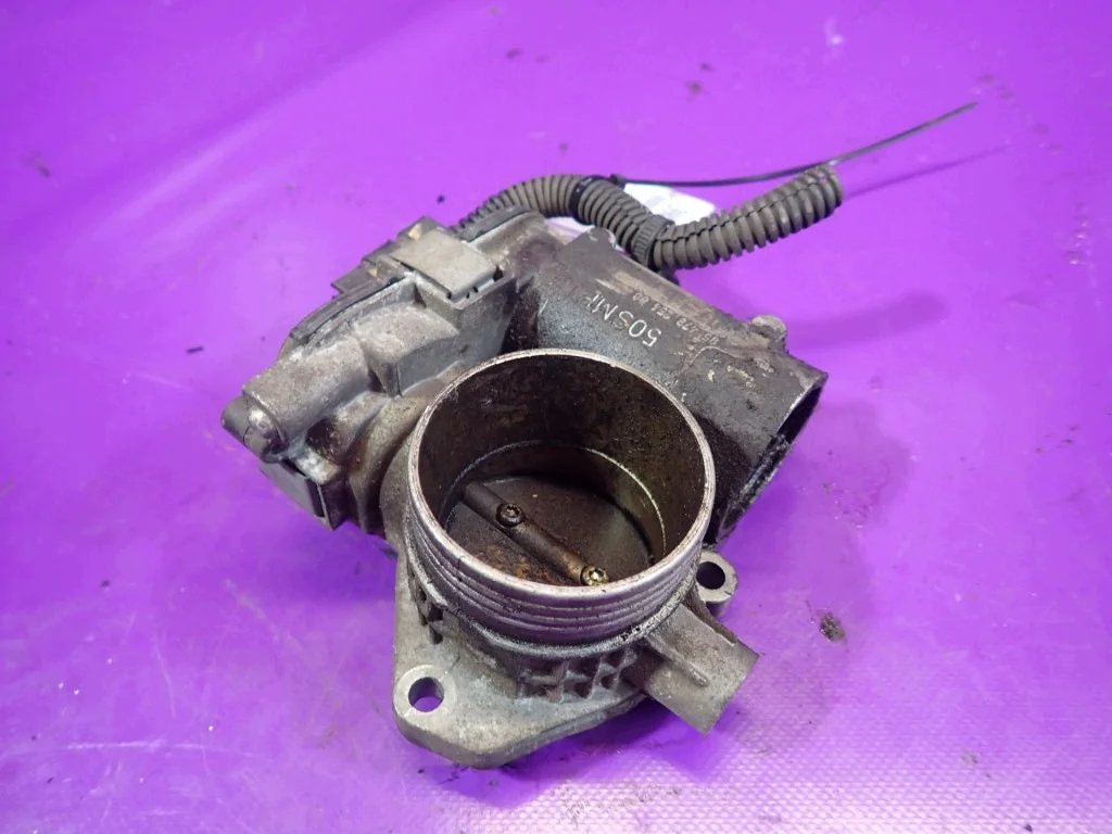 Peugeot 207 1.4 16V Throttle Body Z-398410-