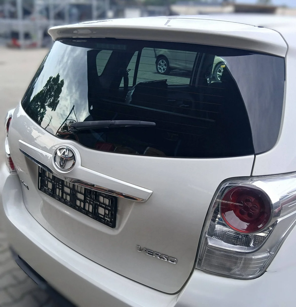 Toyota Verso Heckklappe Kofferraum Tür Hinten image 8