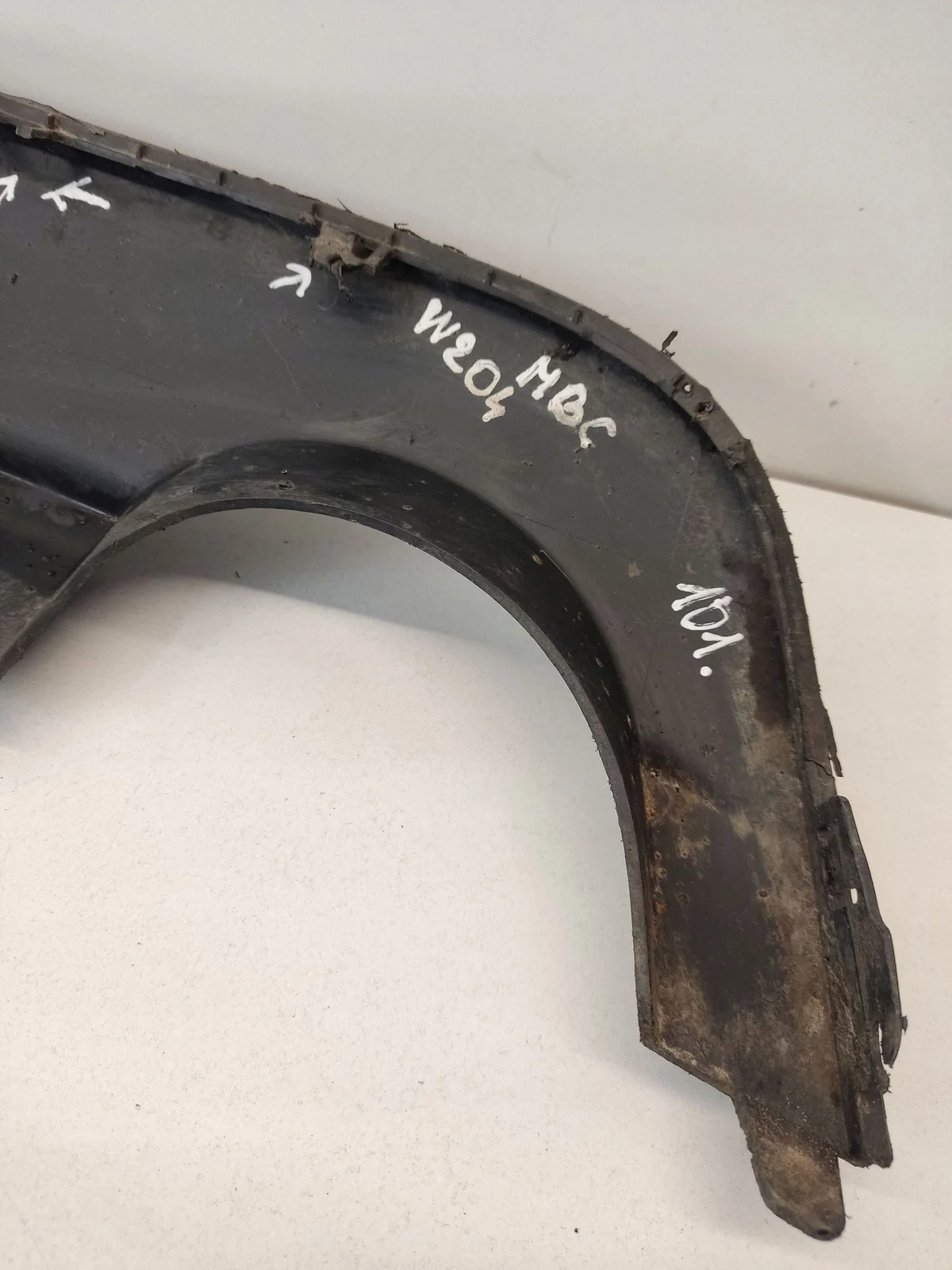 Aileron arrière Mercedes C W204 A2048853125 image 5