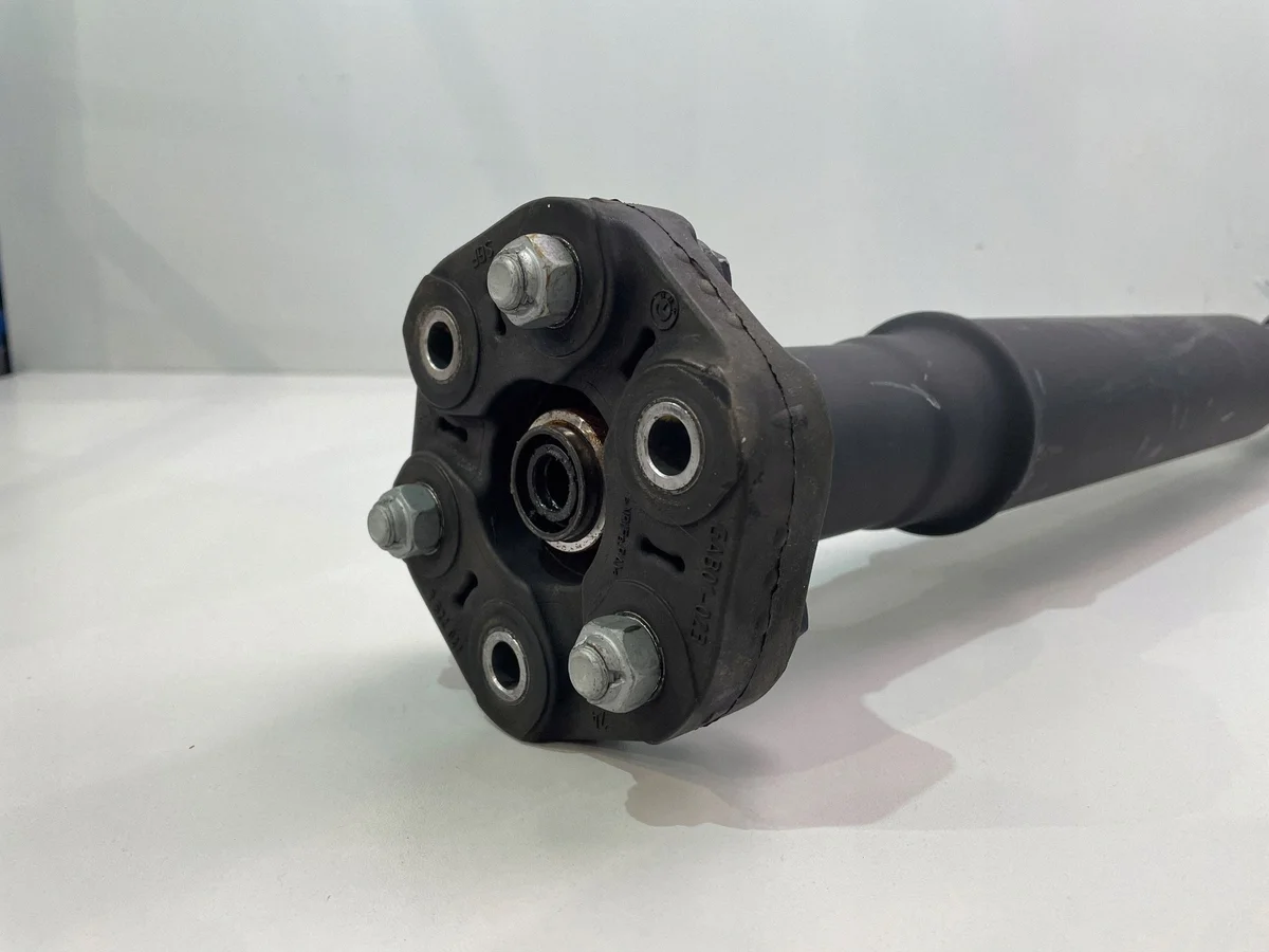 BMW Drivaxel 8623498 Begagnad image 4