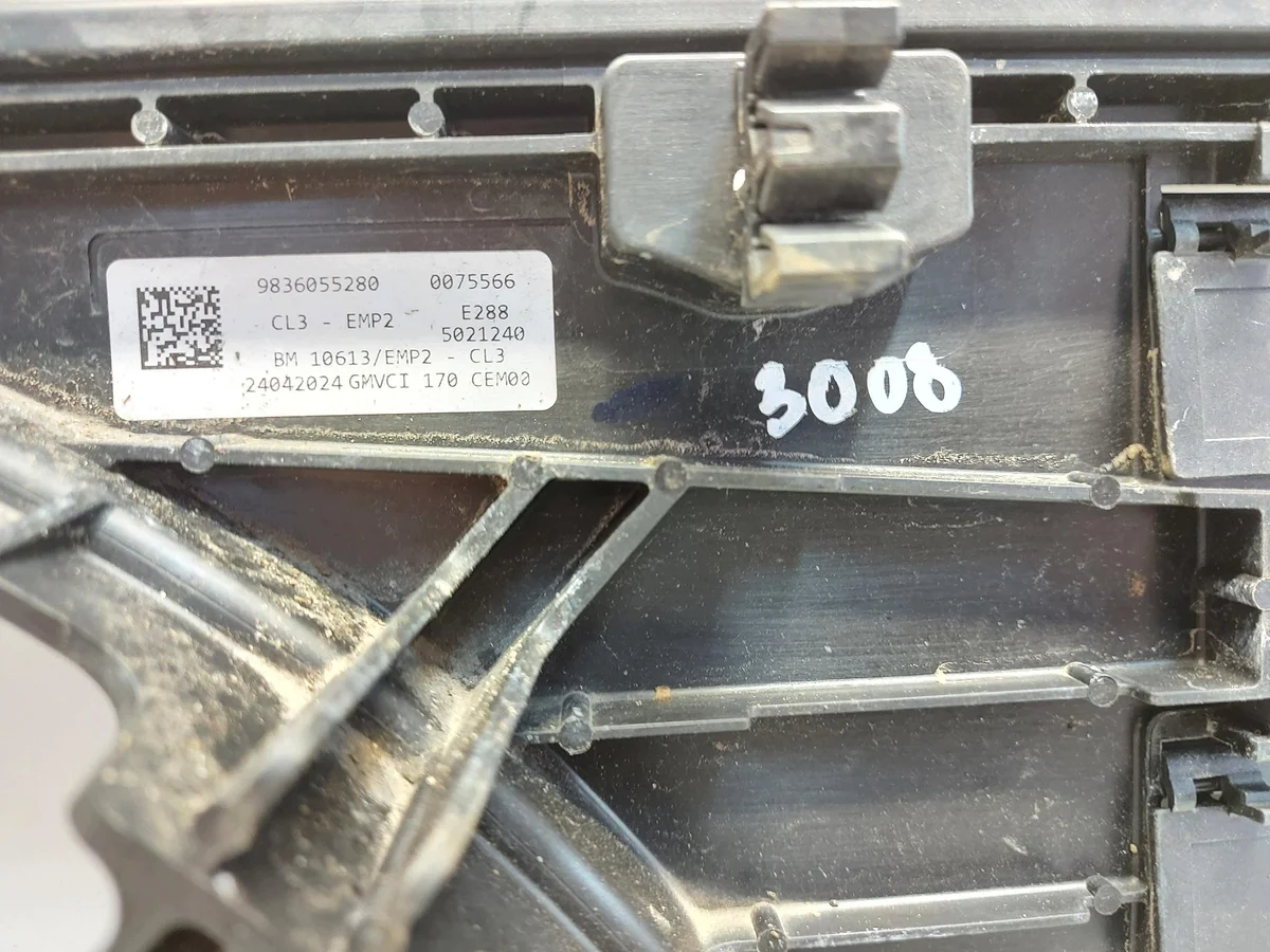 Peugeot 5008 III E5008 Behuizing Ventilator JLK02-9836055280 image 6