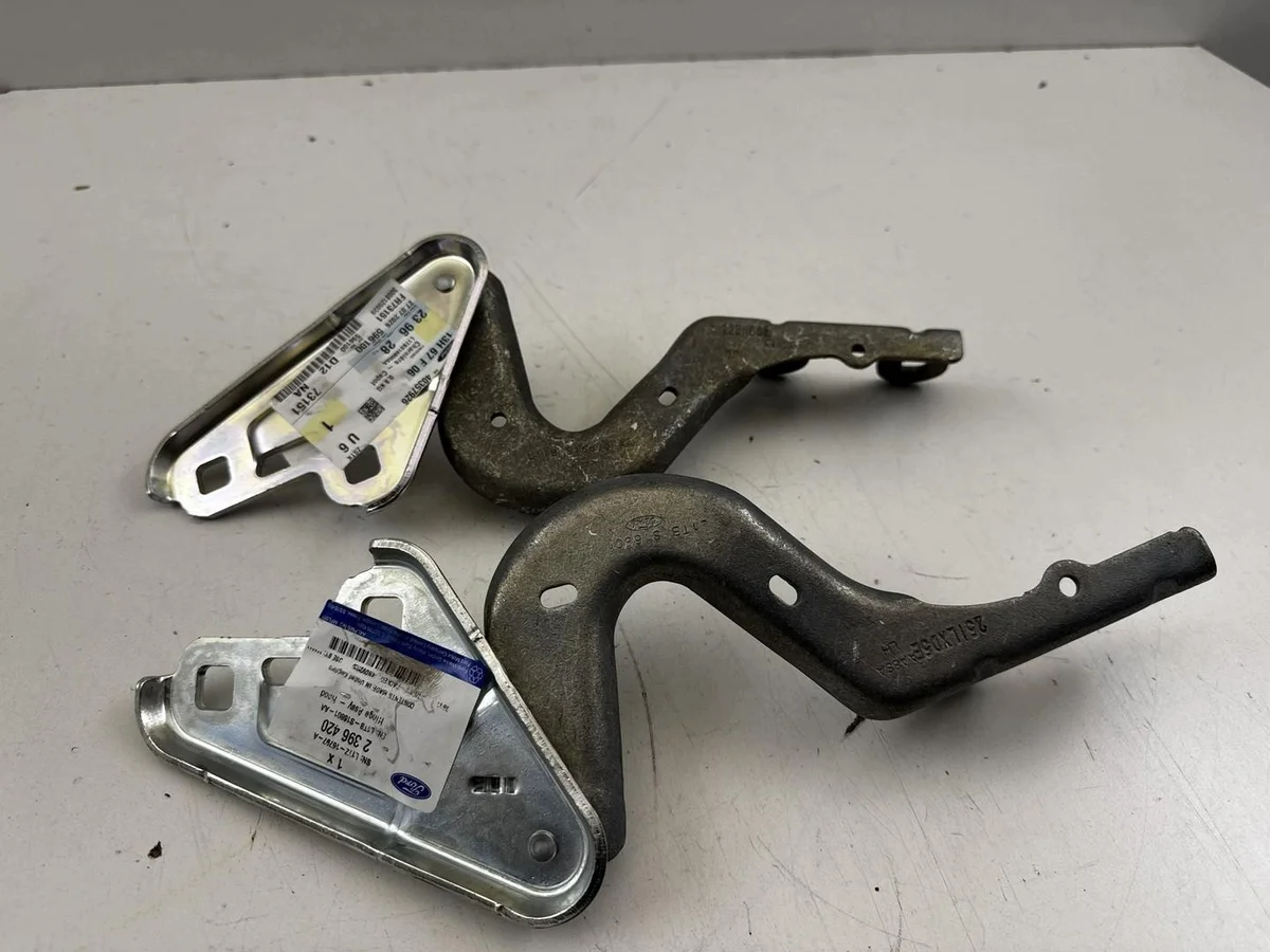 Charnière capot Ford PUMA II MK2 L1TB-S16801-AA image 3