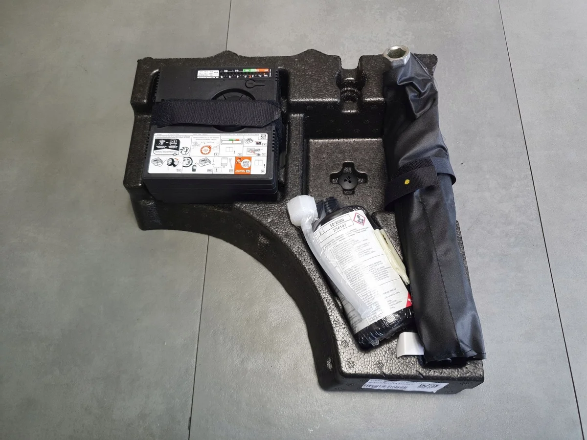 Audi A3 8Y Kit Ferramentas Compressor Cola 5N0012615H