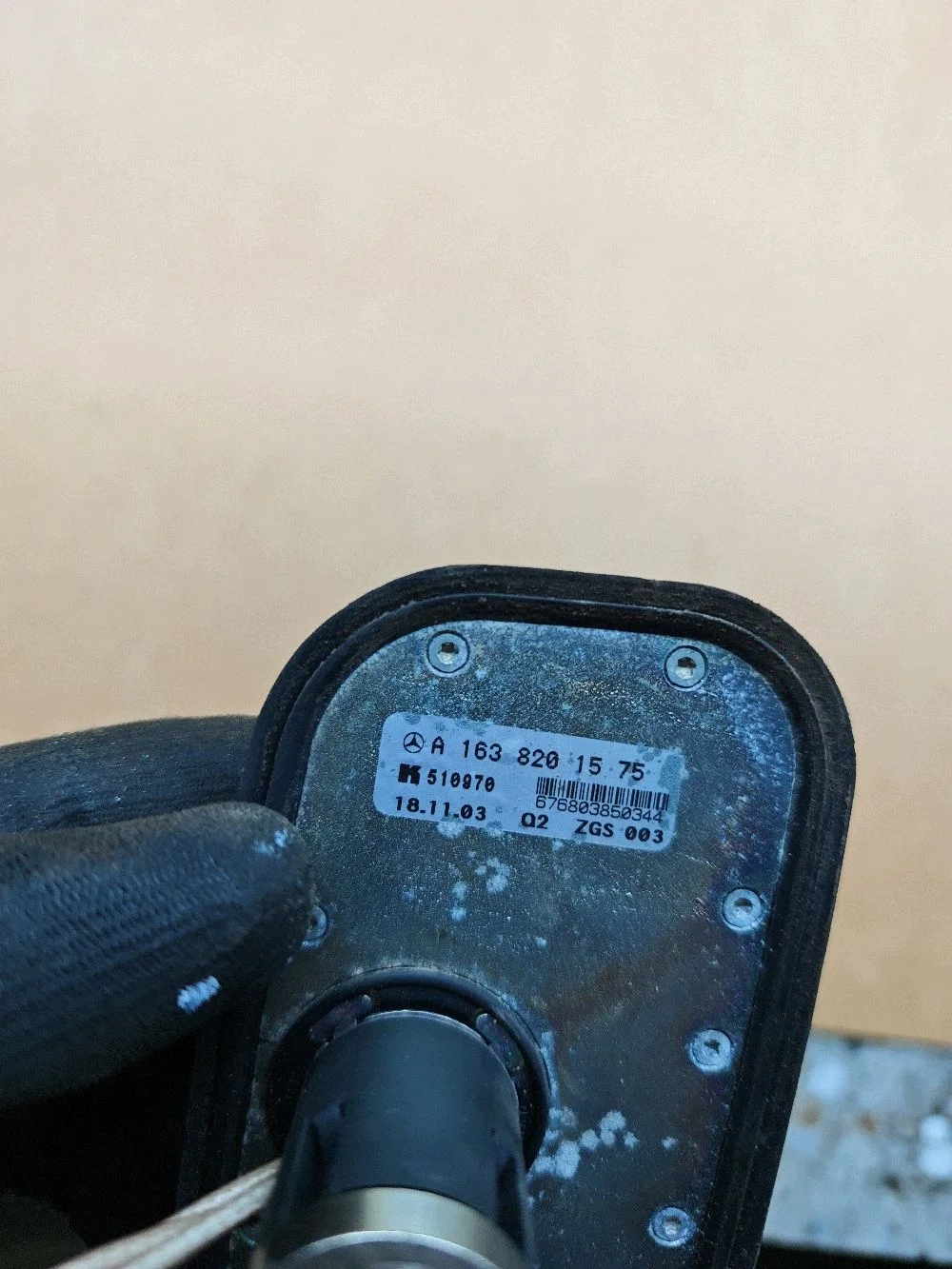 Antena GPS Requin Mercedes-Benz ML W163 A1638201575 image 9