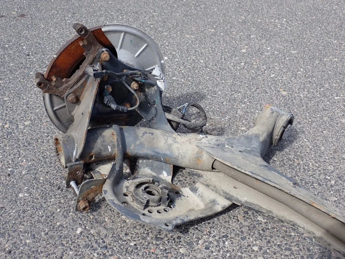 Bakre axelbalk för Ford Kuga MK3 image 6