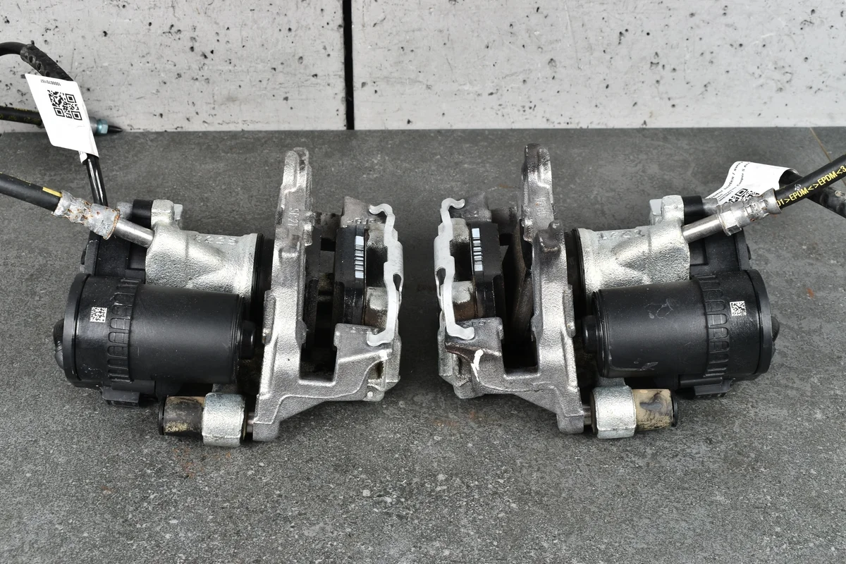 BMW F40 F45 F48 F39 Bremsen Teile image 5