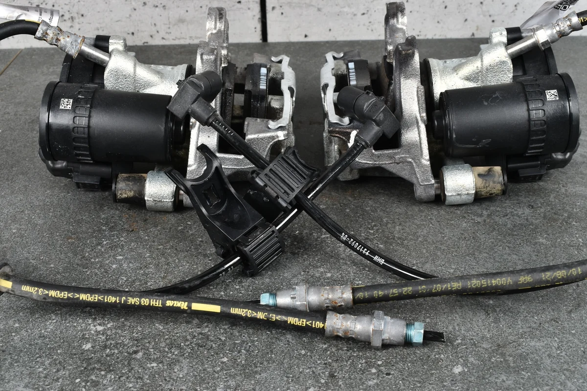 BMW F40 F45 F48 F39 Bremsen Teile image 8