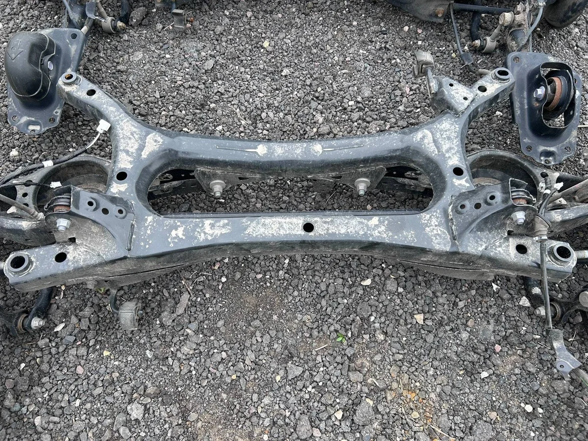 Sospensione Posteriore Toyota Corolla E21 Hatchback image 4
