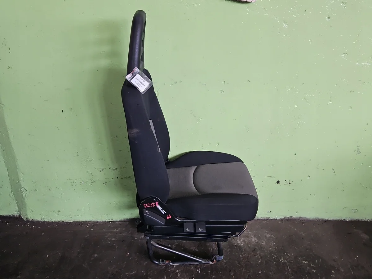 Assento Dianteiro Passageiro IVECO DAILY IV 06-14 image 4