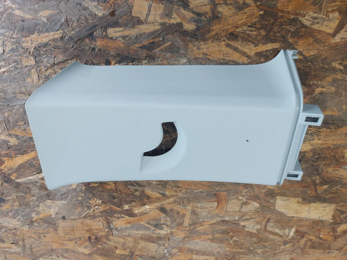 VW Caddy V 2K7 Copertura Montante C Destra 2K7867288G