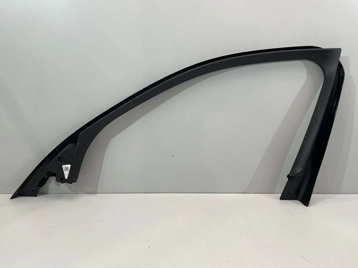 BMW G20 G21 dörrlist Harman Kardon vänster fram image 4