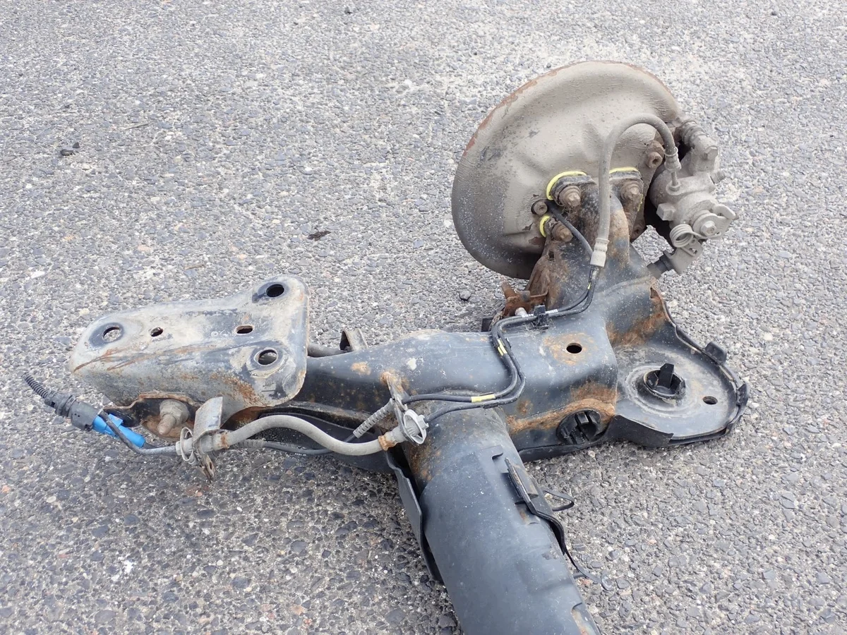 Achse hinten komplett Opel Crossland X ROZZ12312332 image 4