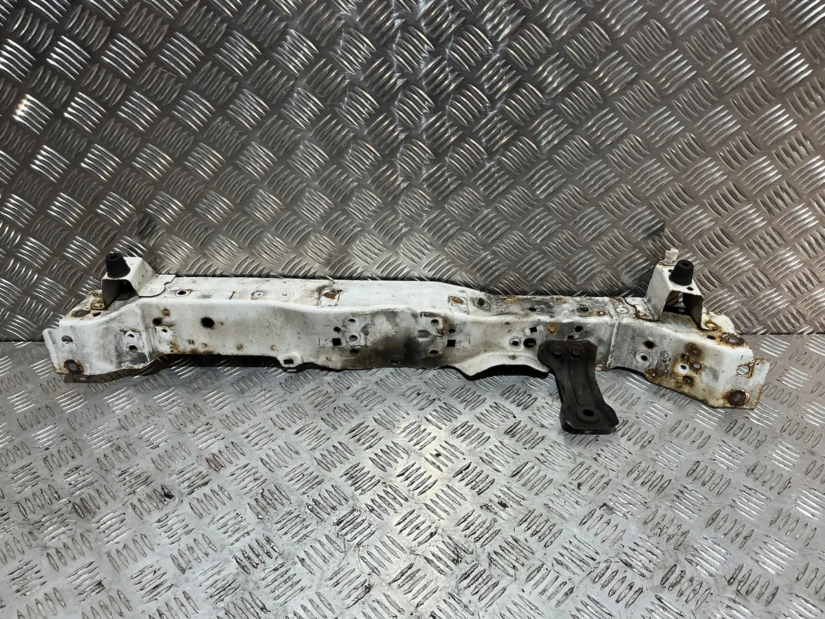 Verstärkung Honda HR-V II 15- DG34324
