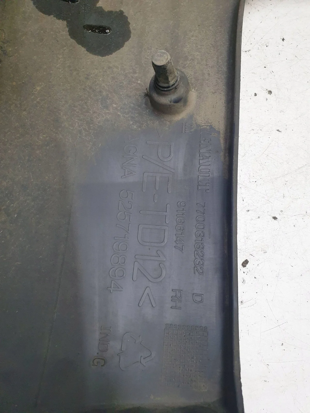 Hoek bumper achter Opel Vivaro Rechts image 6