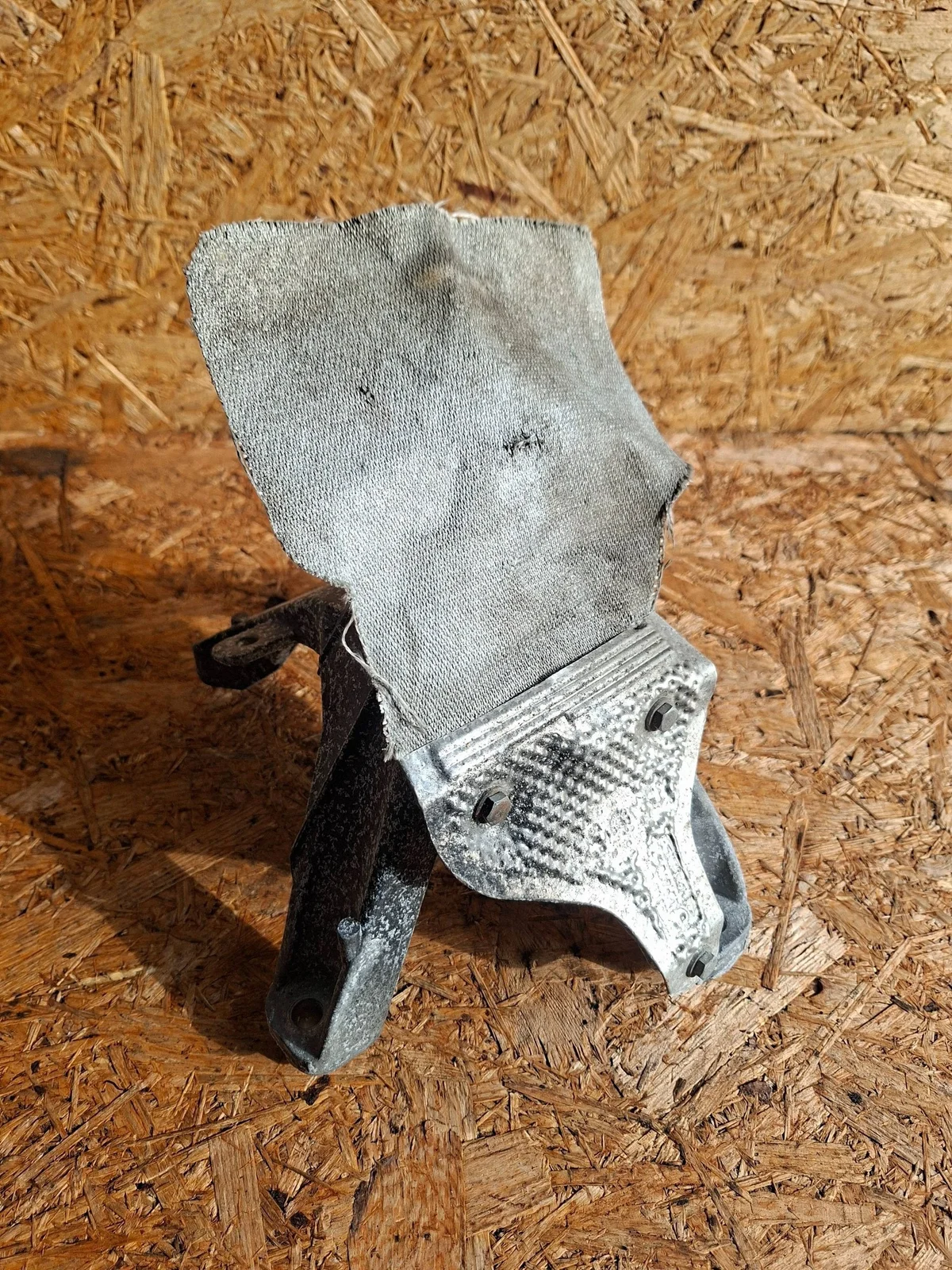 Suporte Motor Audi A4 S4 B8 8K Usado OEM DUJ1206