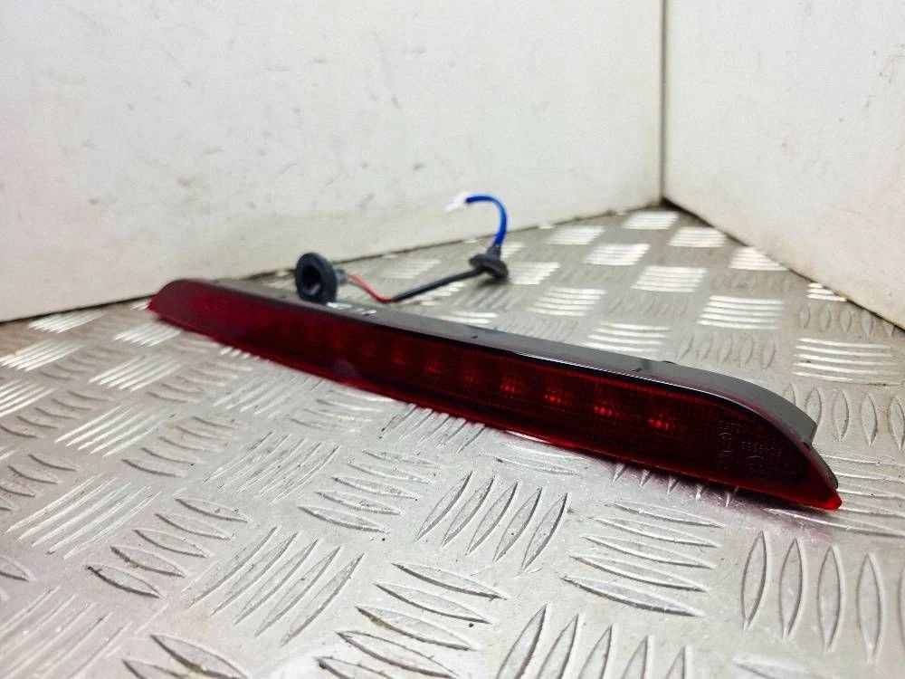 MG ZS 3ème feu stop OEM 10293799