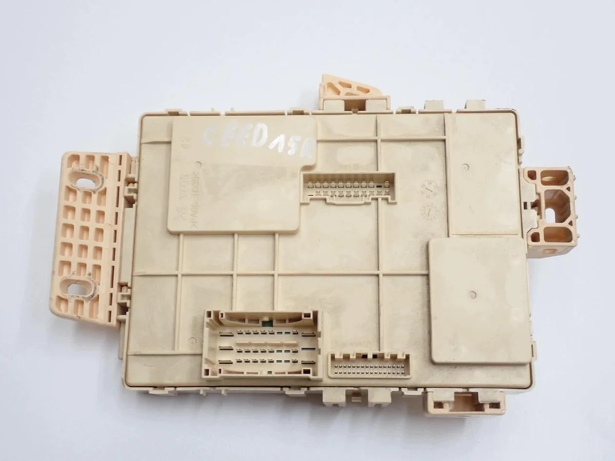 Module BSI 91950-A2150 Kia Ceed II 2015 image 3