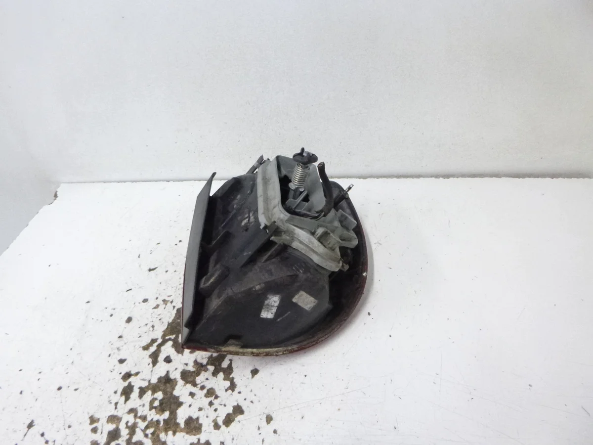 VW Fox Left Tail Light 5Z6945095 Used image 5