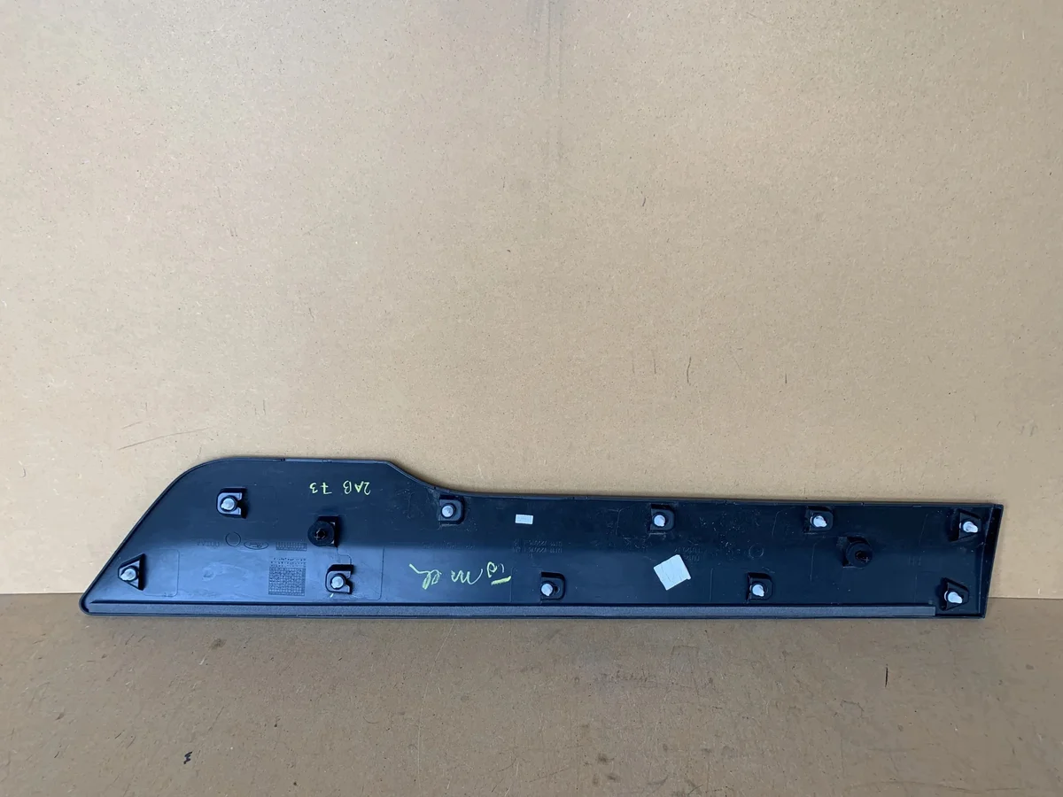 Türleiste Hinten Ford Tourneo Connect II MK2 image 3