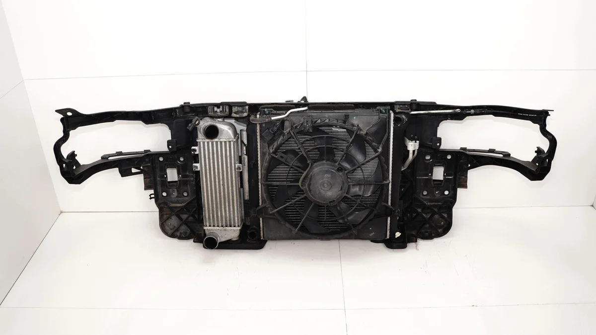 Voorste Riem Hyundai i30 1.6 CRDI image 7